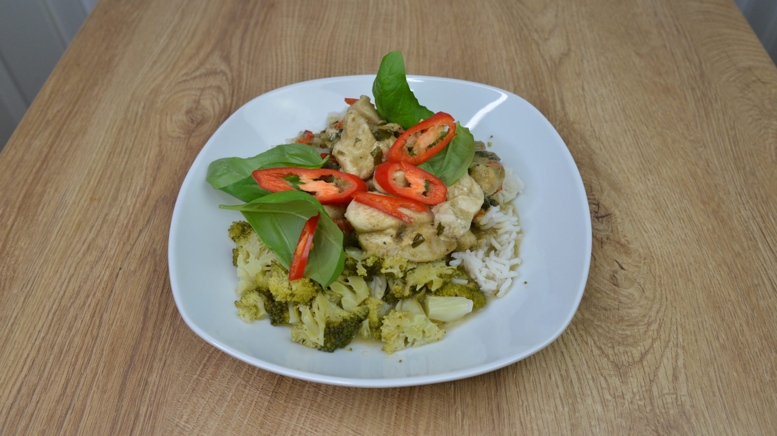 Cookingbox Rezept grünes Curry mit Hähnchen Miji Design Germany Newsblog